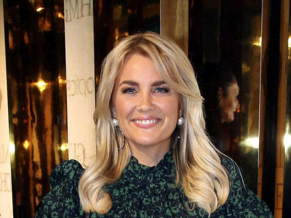 Internetda boshqa birovning xotinlarini sikish